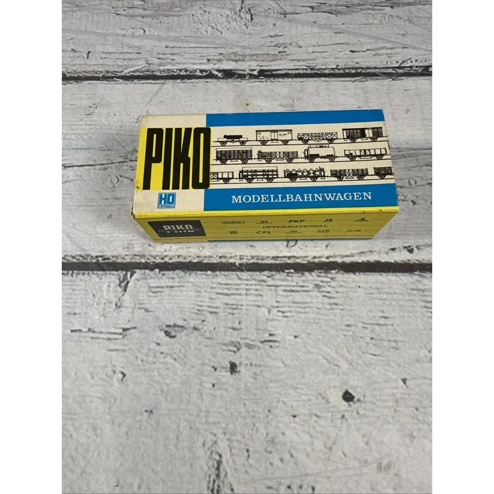 Vintage PIKO HO Scale Train Lot Freight Cars + Entladeanlagen Kit GDR DDR Boxed